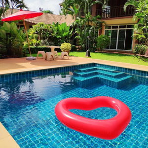 Hotel Momoka Luxury Villa cazare San Sai