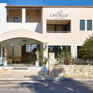 Sejur Castello Village Resort vacanta Sision