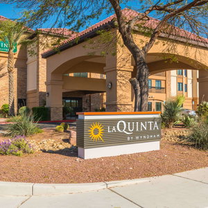 Hotel La Quinta Inn & Suites By Wyndham Las Vegas Airport South cazare Las Vegas