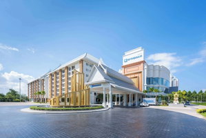 Hotel Wyndham Jomtien Pattaya cazare Na Jomtien