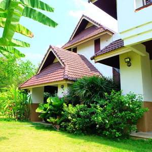 Hotel Villa Franjipani Maerim cazare San Sai