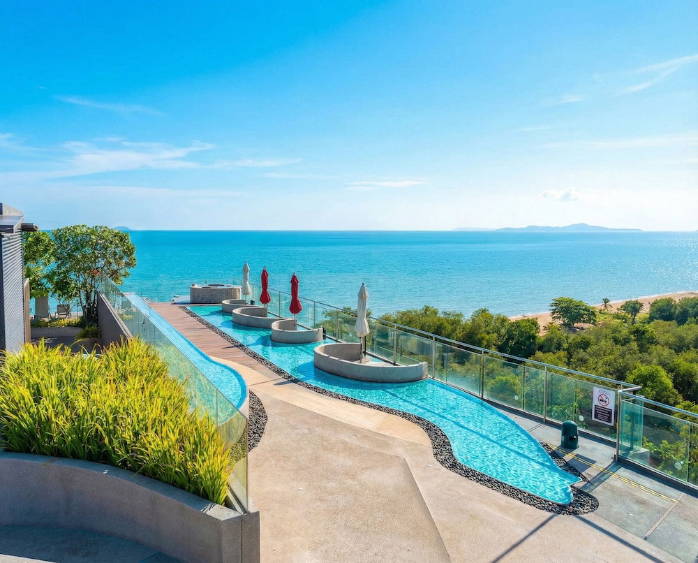 Hotel Bayphere Residence By Prop Hopper