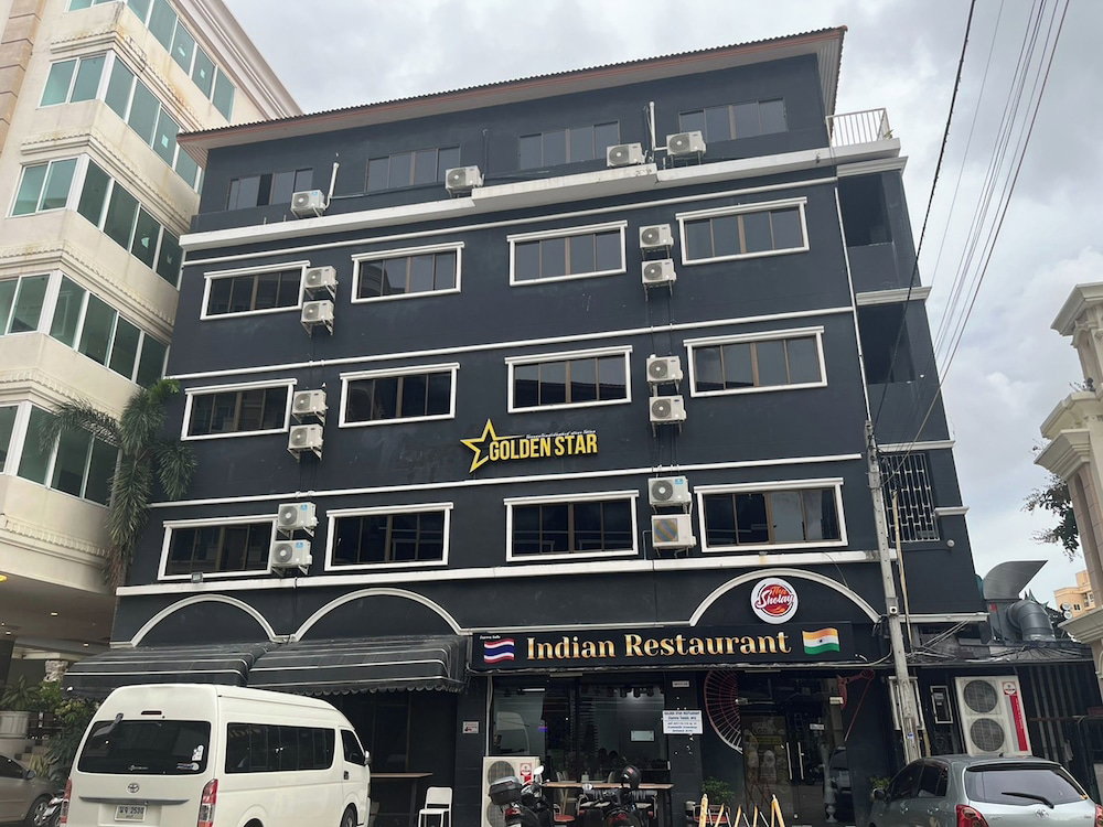 Golden Star Pattaya