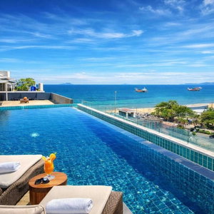 Hotel Sunday Beachfront View Jomtien Pattaya cazare Na Jomtien