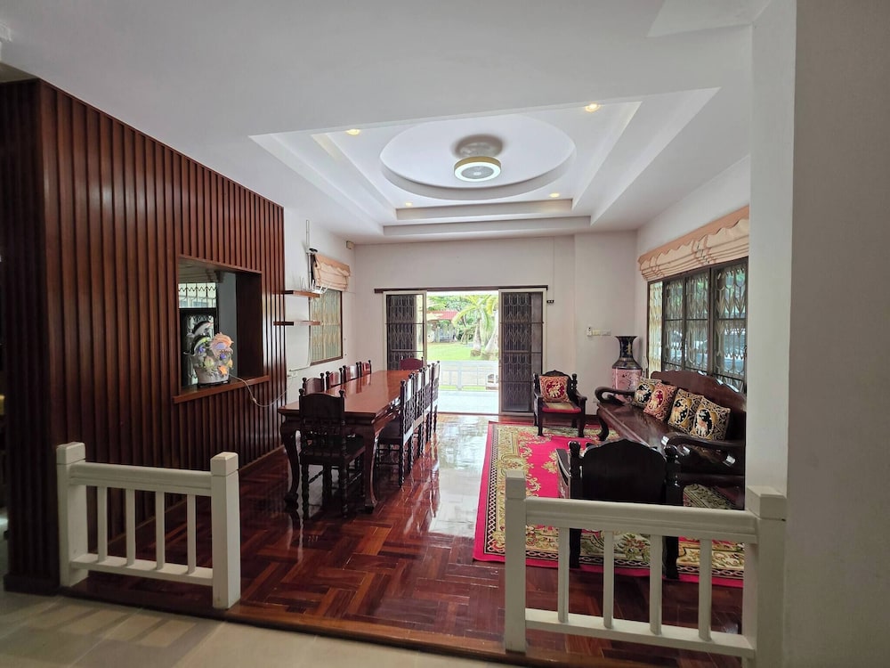 Hotel Entire Home At Racha Herb Gardens 5Br, Sleeps 11