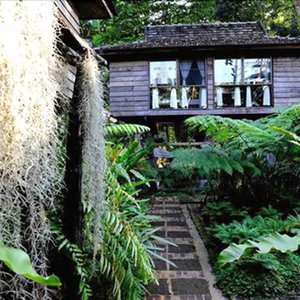 Hotel Fern Paradise cazare San Sai