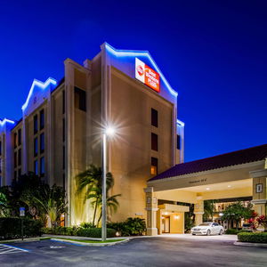 Hotel Best Western Plus Kendall Hotel & Suites cazare Kendall