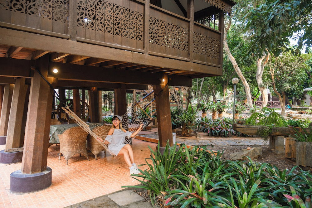 Hotel Ban Maebo Local Stay