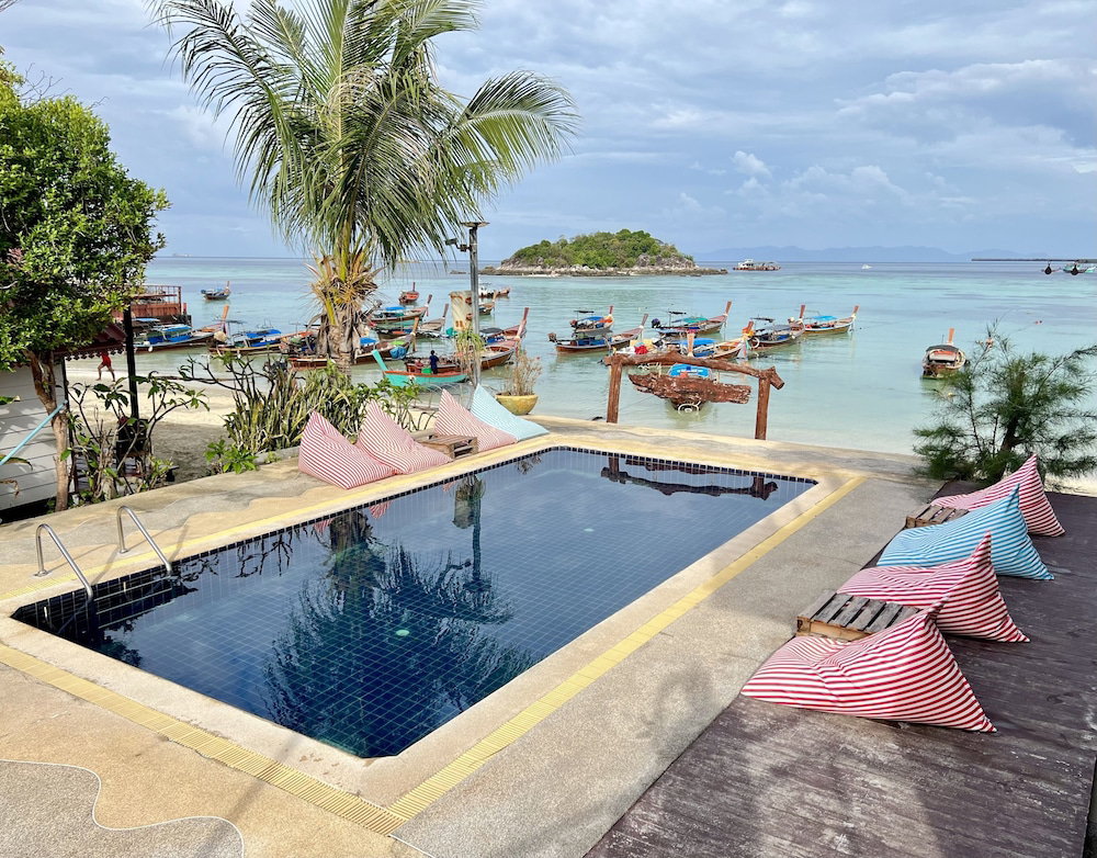 Hotel Lipe Power Beach Resort