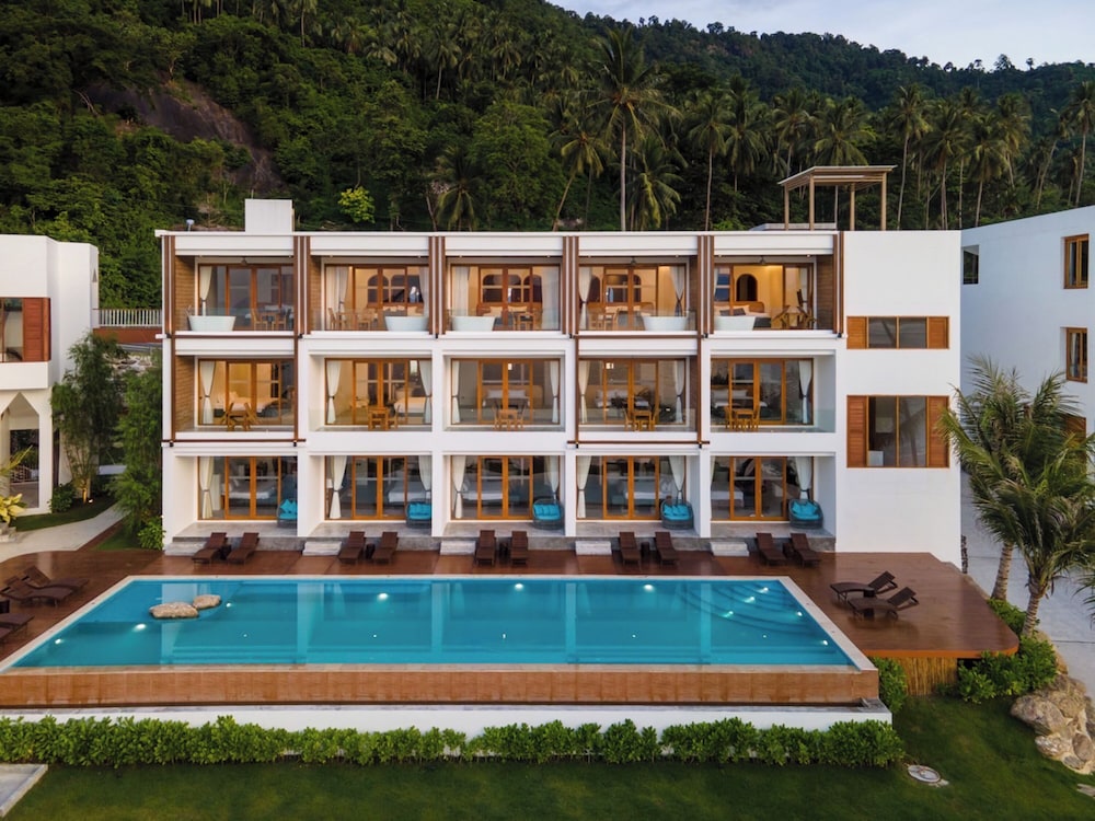 Hotel X-Sea Khanom Harbor Bay Resort