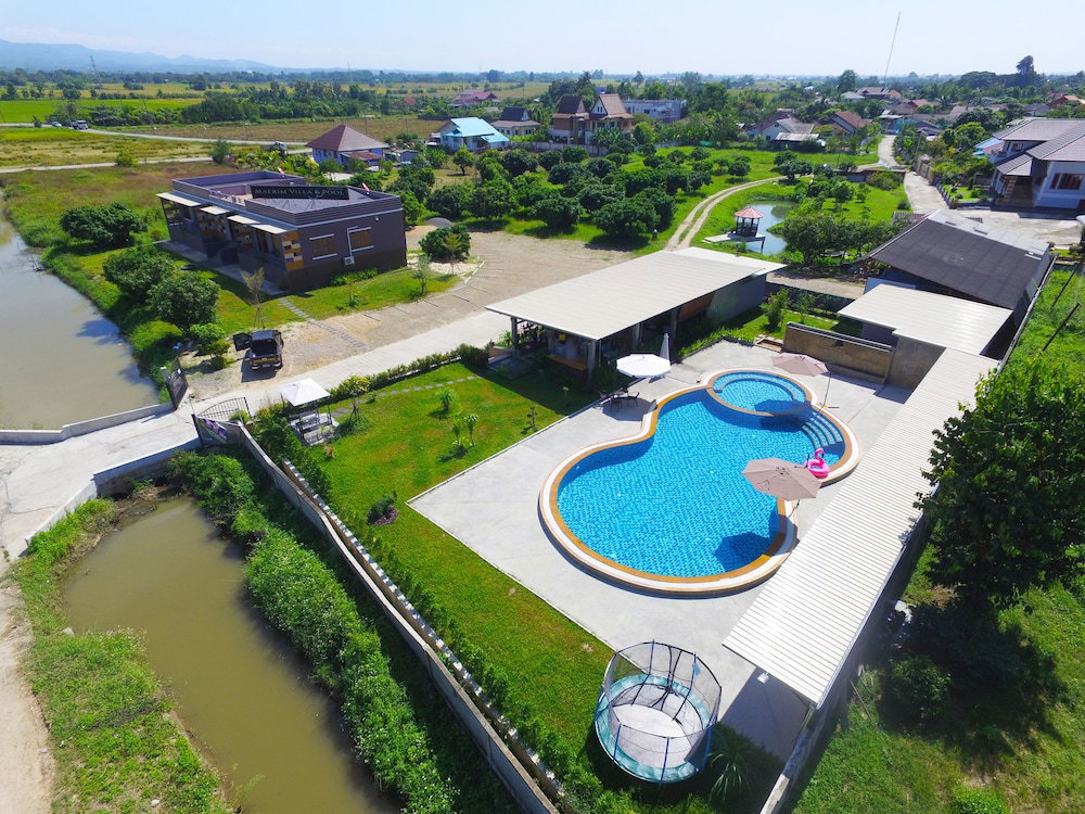 Hotel Maerim Villa & Pool