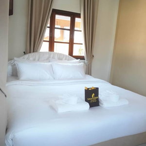 Hotel Santorini Khanom cazare Don Sak