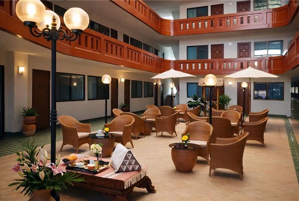 Hotel Collection O Night Bazaar Chiangmai