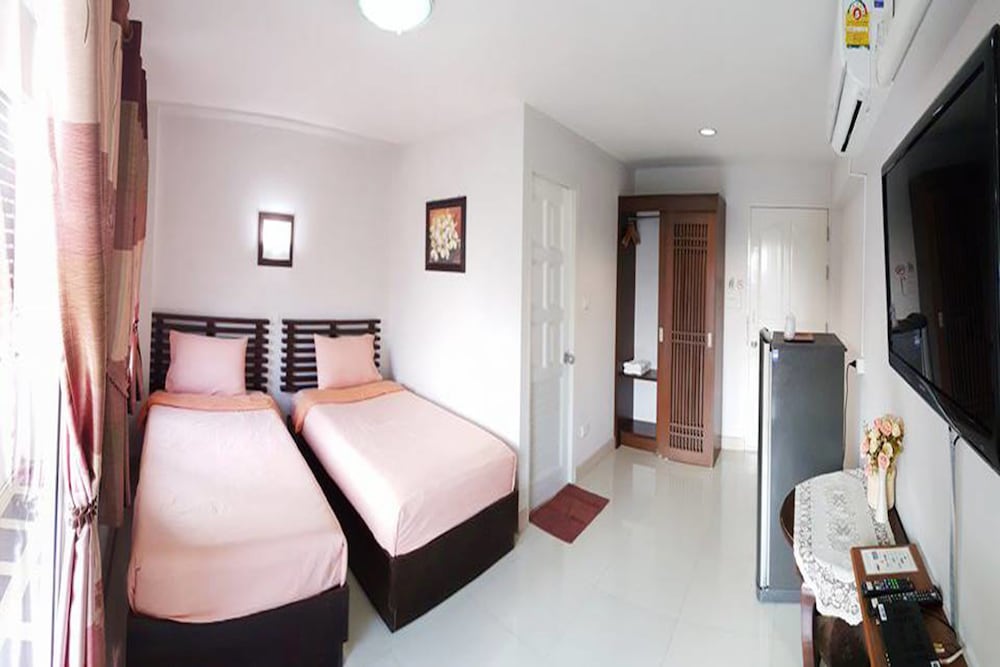 Hotel Pornkasem House