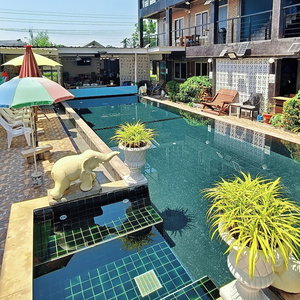 Hotel Ora House cazare San Kamphaeng