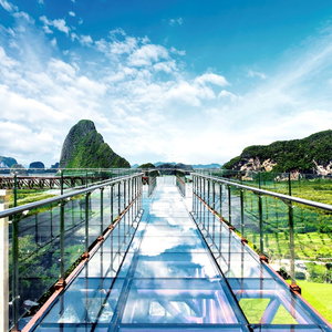 Hotel Beyond Skywalk Nangshi cazare Takua Thung