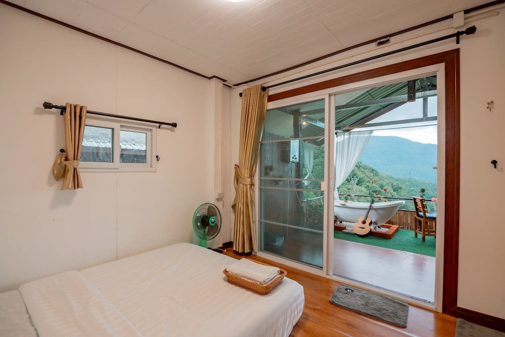 Hotel Hubkhaosawan Homestay