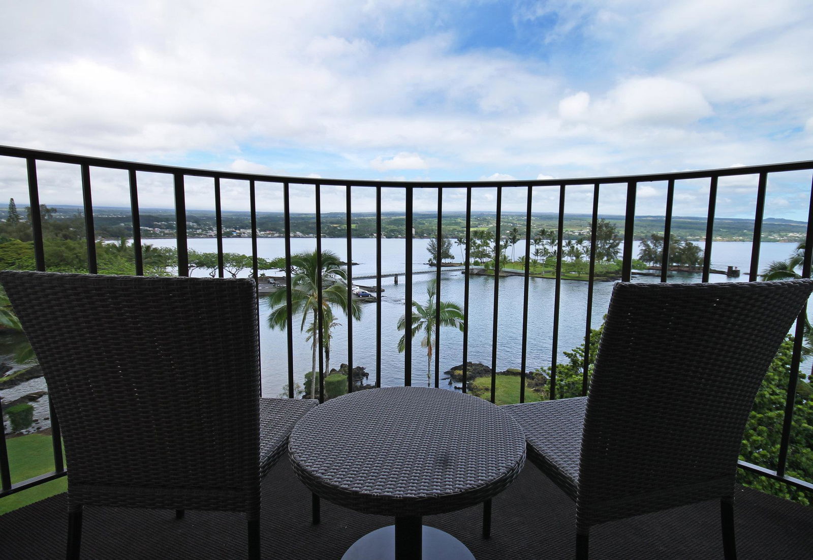 Hotel Hilo Hawaiian