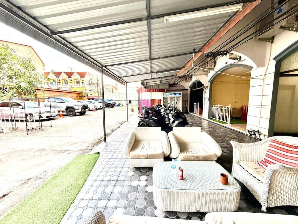 Patong Adventure Residence