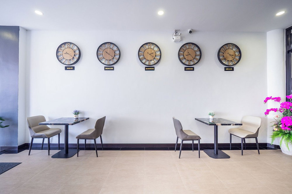 Lucky Residence Phuket Town
