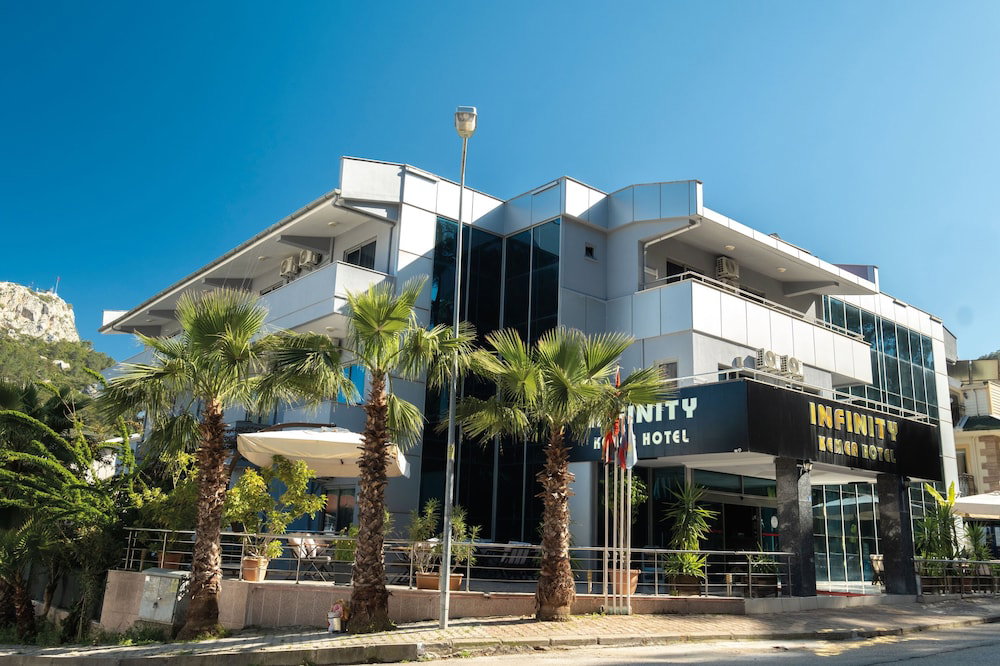 Hotel Infinity Hotel