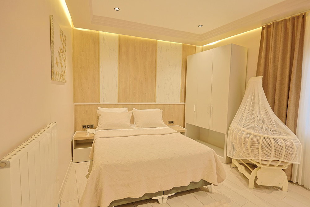 Hotel Lavender Airport Hotel