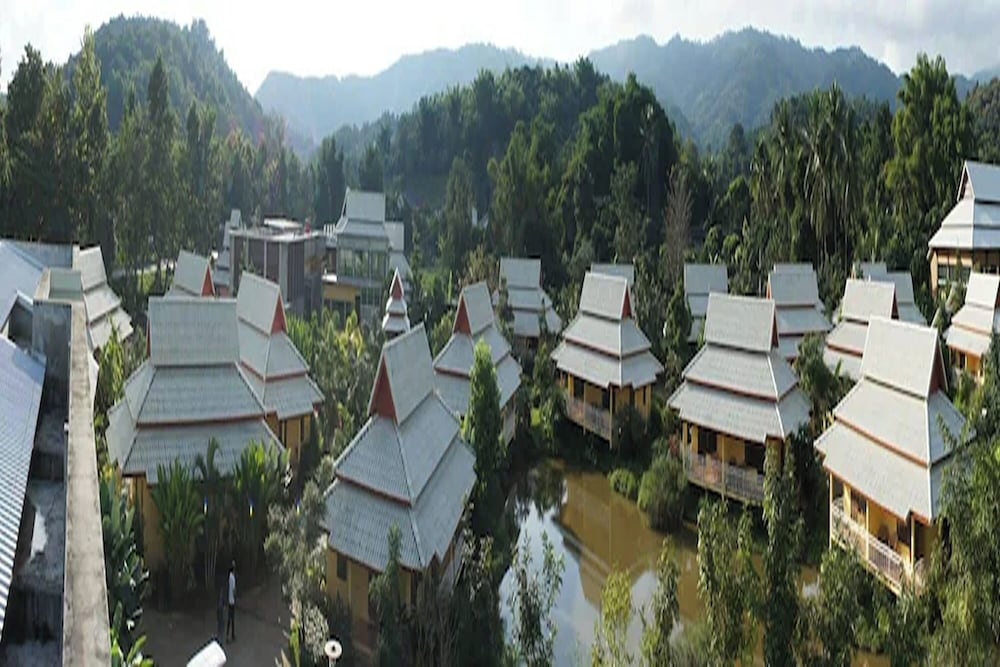 Hotel Poonyamantra Resort Chiang Rai