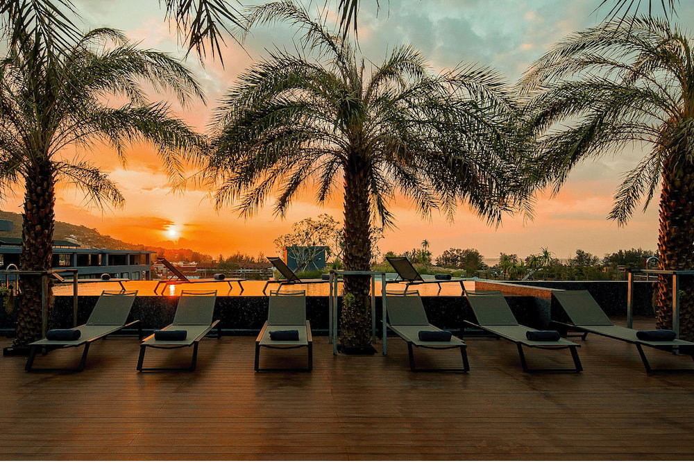 Hotel Citygate In Magnificent Kamala Beach