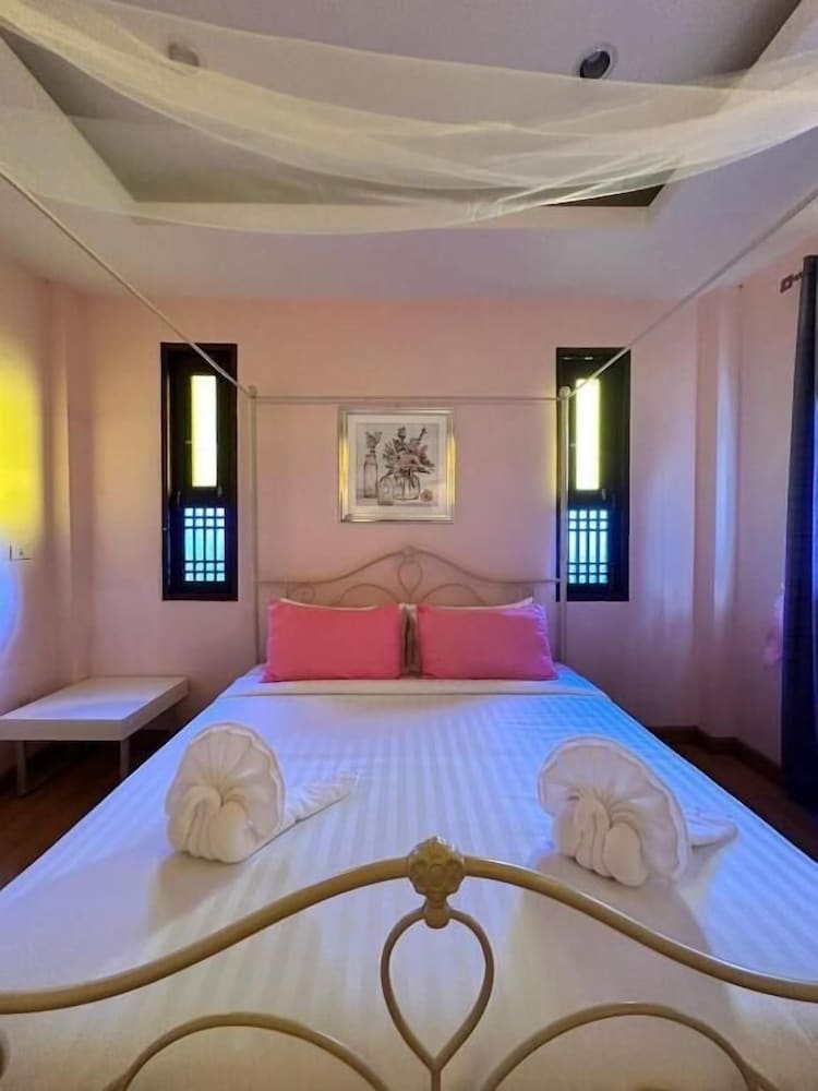 Excellence Pool Villa