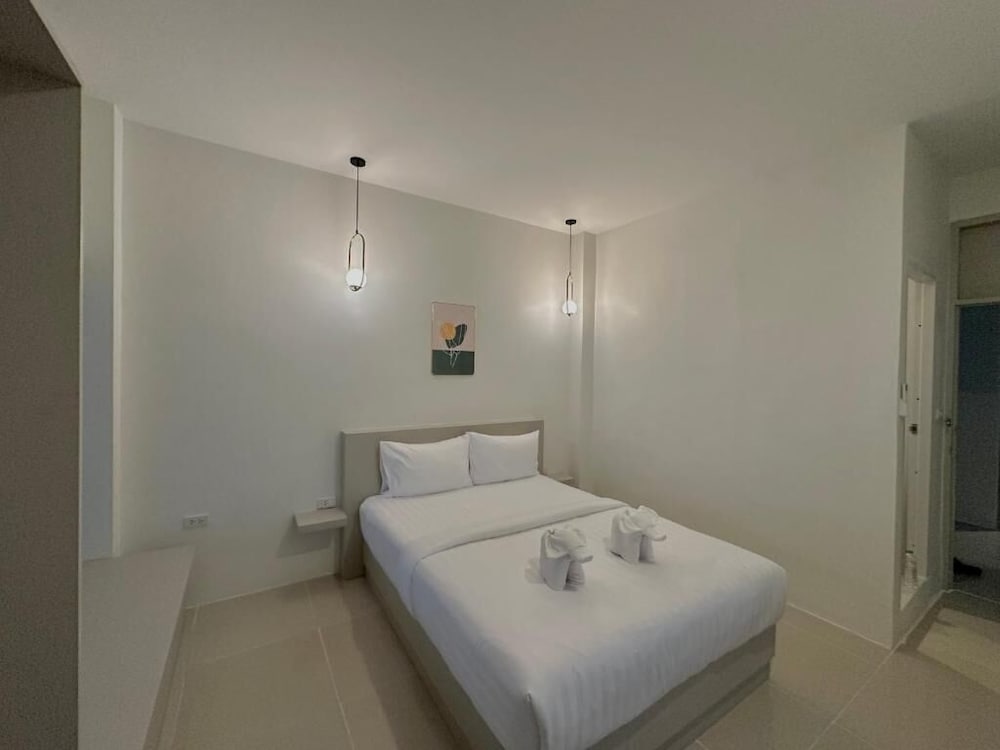Kata Platinum Hotel
