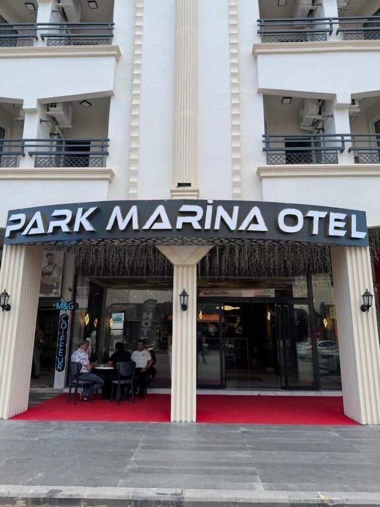 Hotel Park Marina Hotel