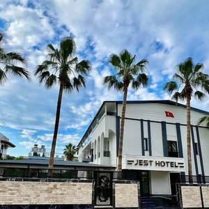 Hotel Jest Otel cazare Merkez