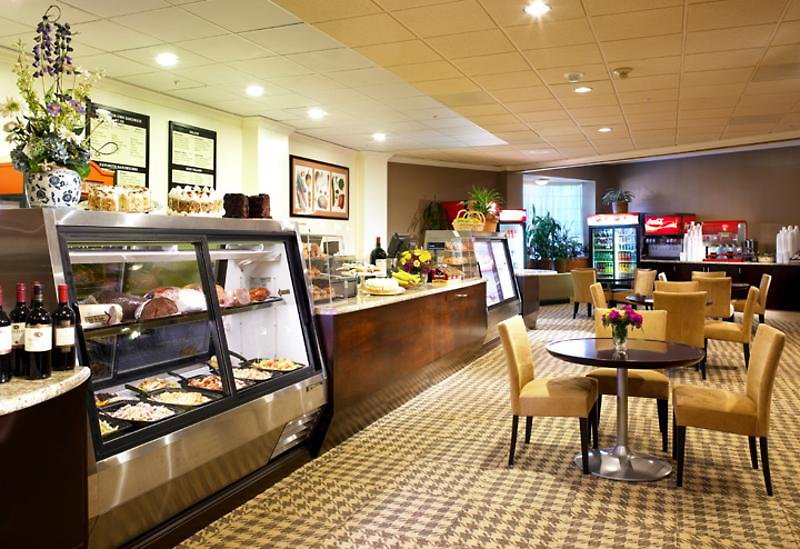 Hotel Anaheim Majestic Garden Hotel