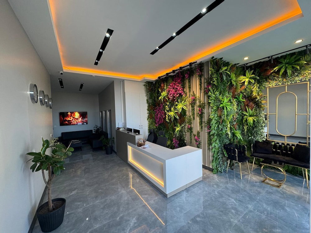 Hotel Fourpoints Airport Hotel