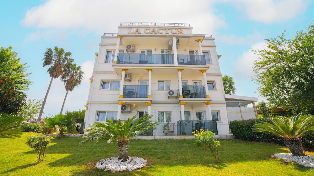 Hotel La Cactus Boutique Hotel
