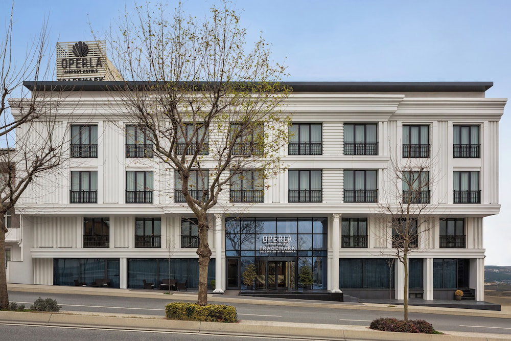 Hotel Trademark Collection By Wyndham Operla İstanbul Airport Hotels