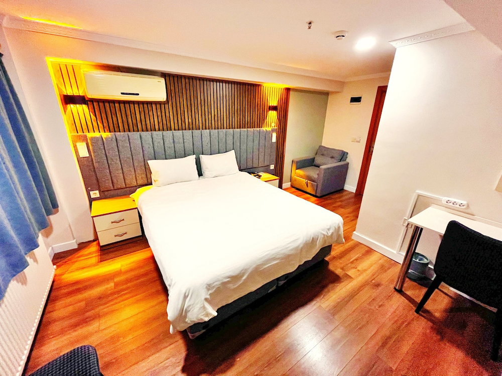 Hotel Naila Hotel