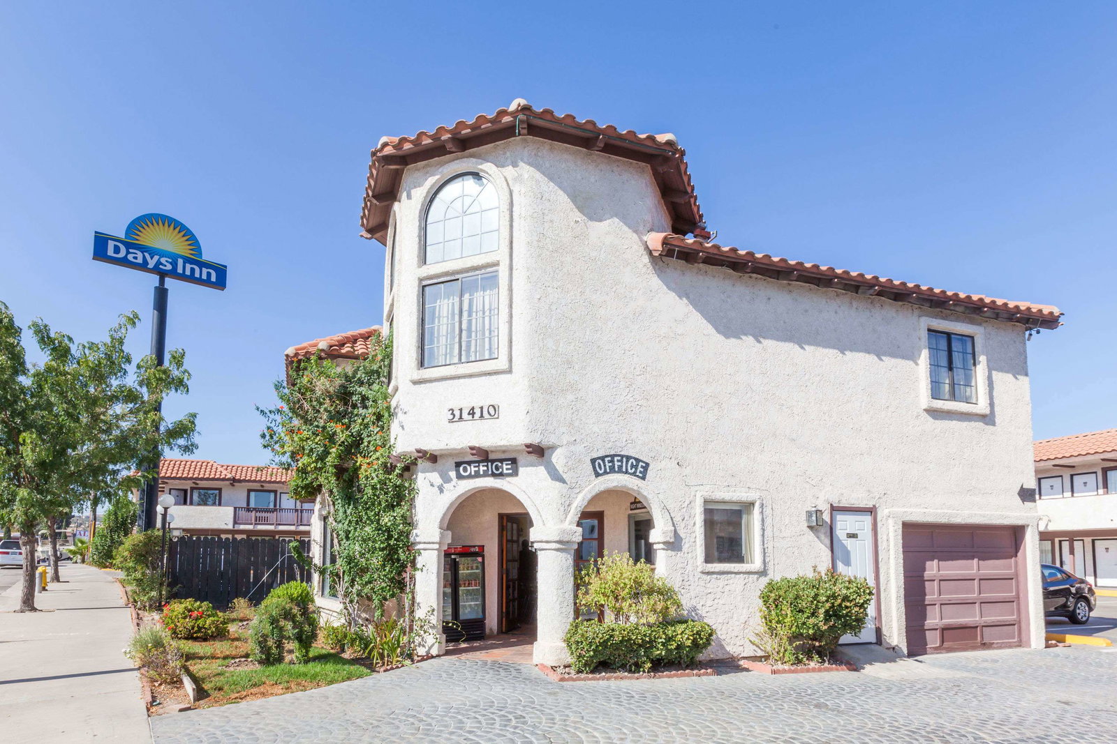 Hotel Days Inn By Wyndham Castaic Six Flags Magic Mountain