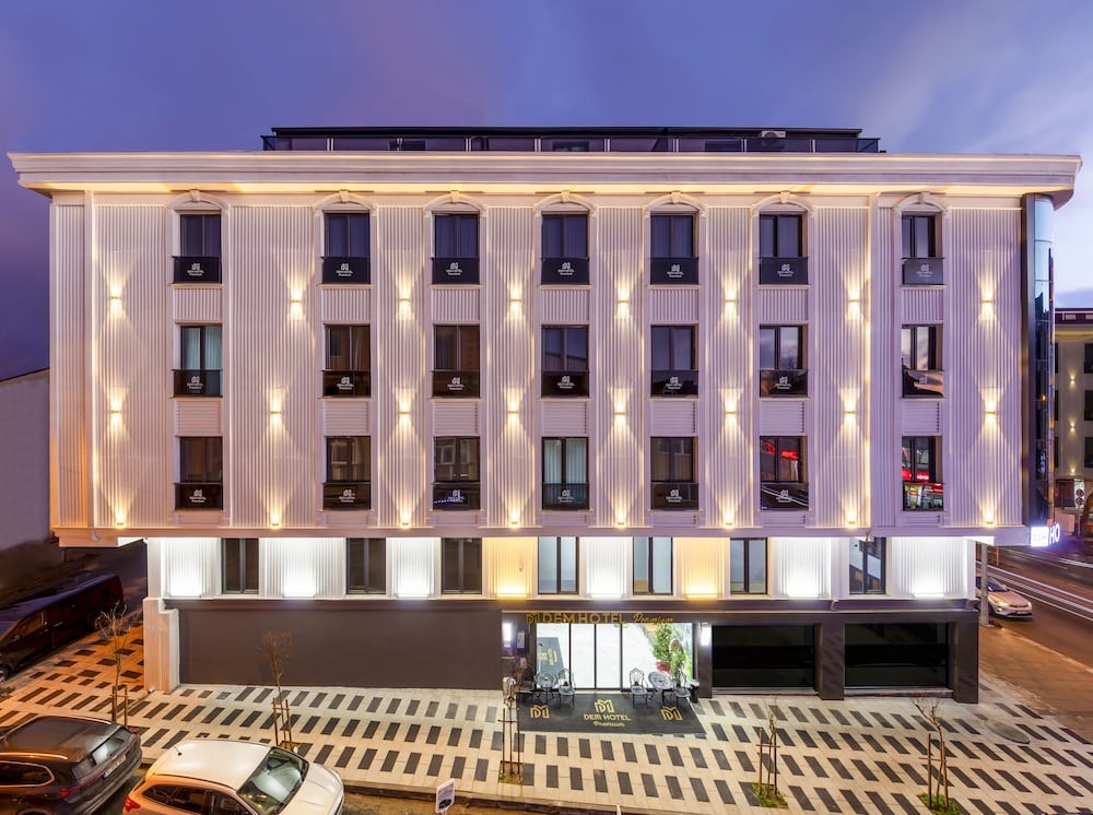Hotel Dem Premium Hotel - Round Trip Airport Service - Istanbul International Airport