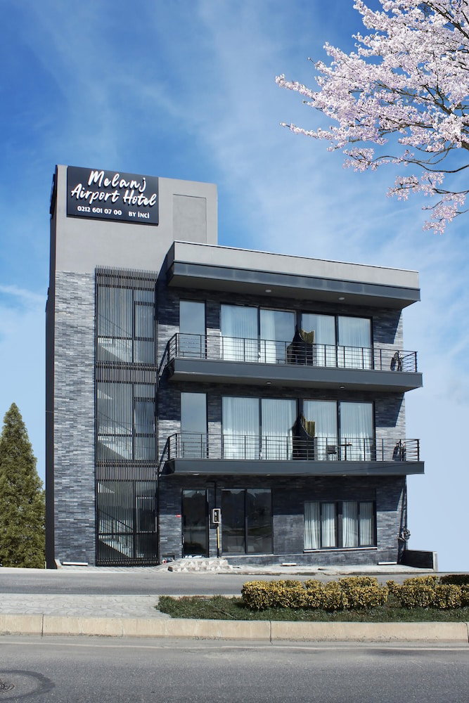 Hotel Melanj Airport Hotel