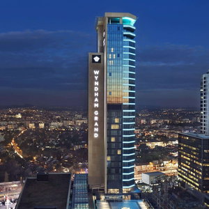 Hotel Wyndham Grand Levent Istanbul Hotel & Conference Center cazare Sisli