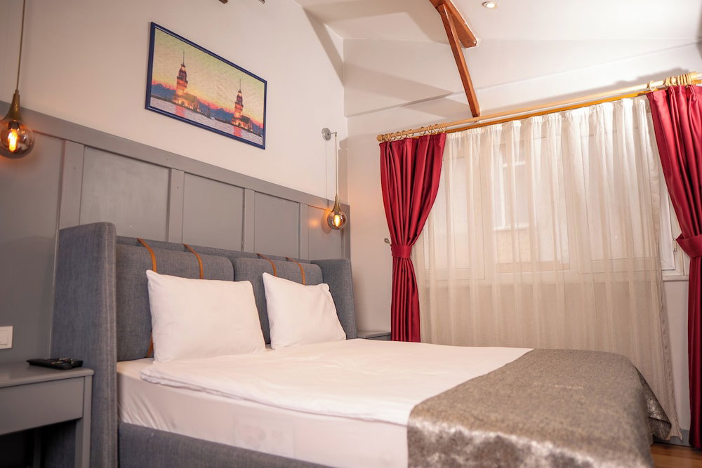 Hotel Corner Hot