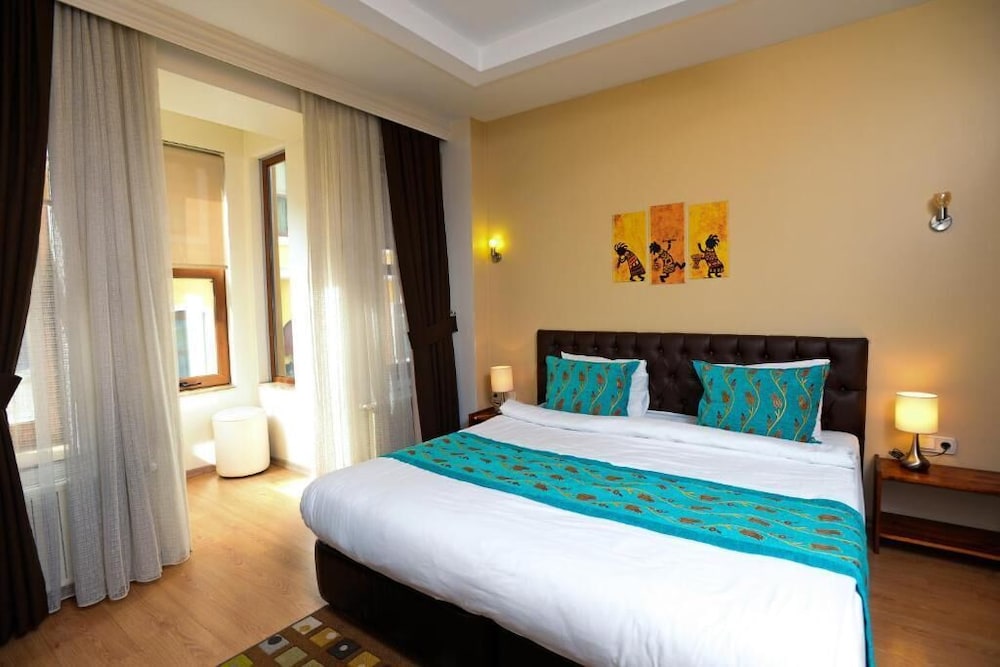 Hotel Retropera