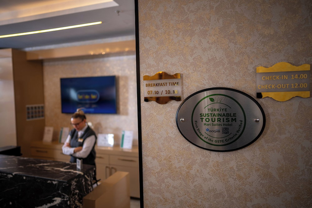 Hotel Mari Suites Hotel