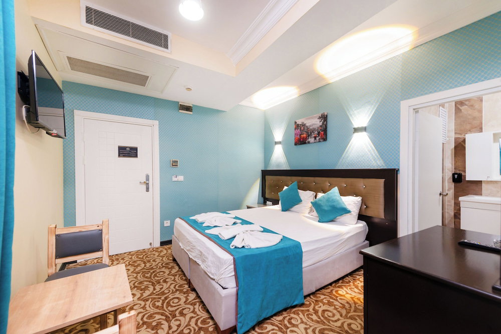 Grand Abimo Hotel