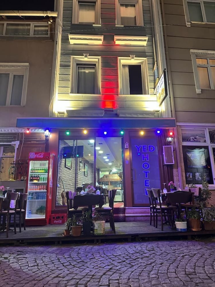 Hotel Yed Hotel