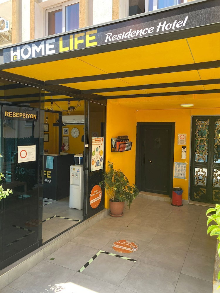 Home Life Hotel Residence