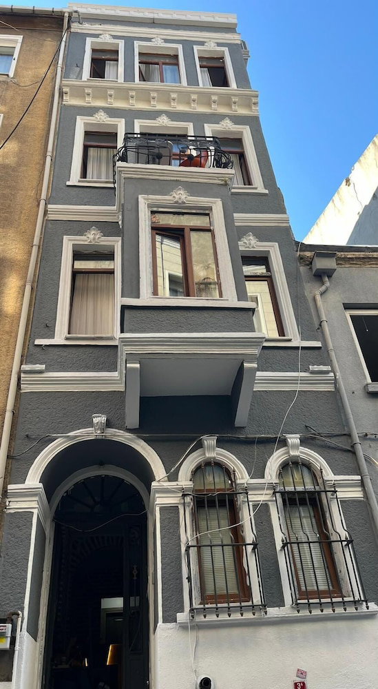 Hotel Taksim Dolunay Suites