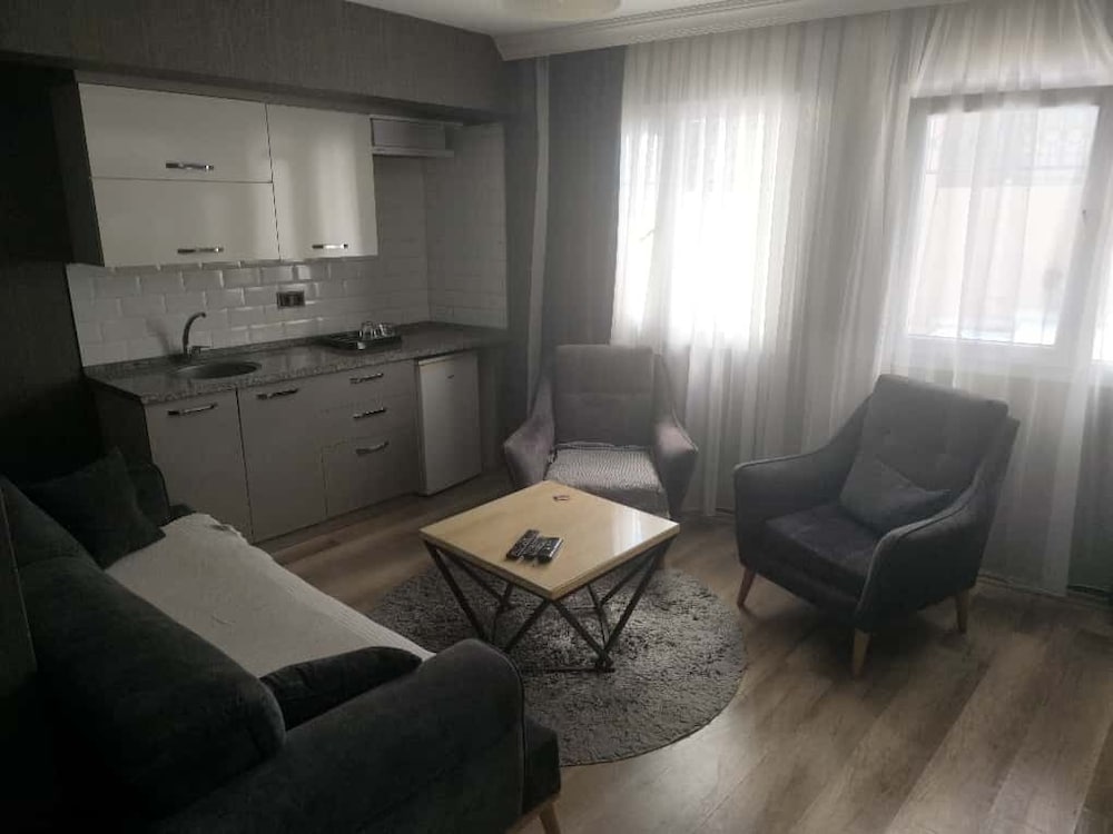Elite Residence Plus