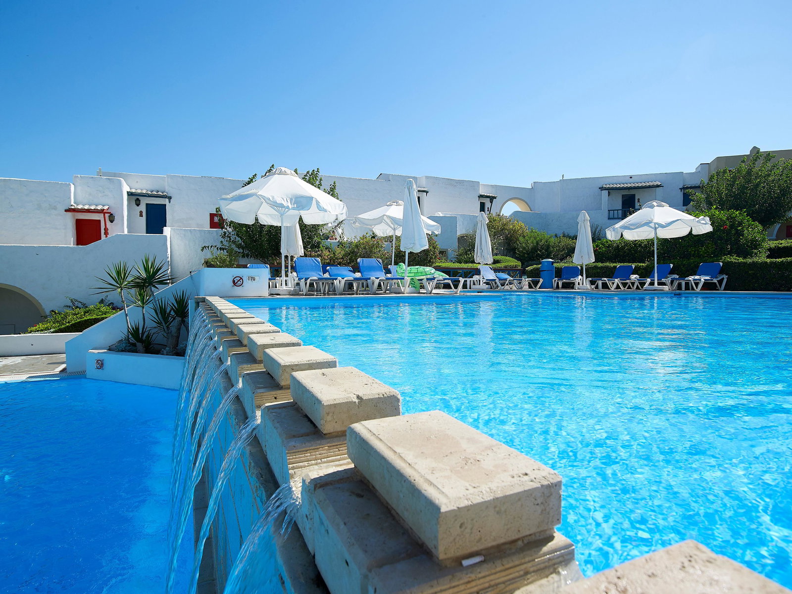dal travel Mitsis Cretan Village Beach Hotel